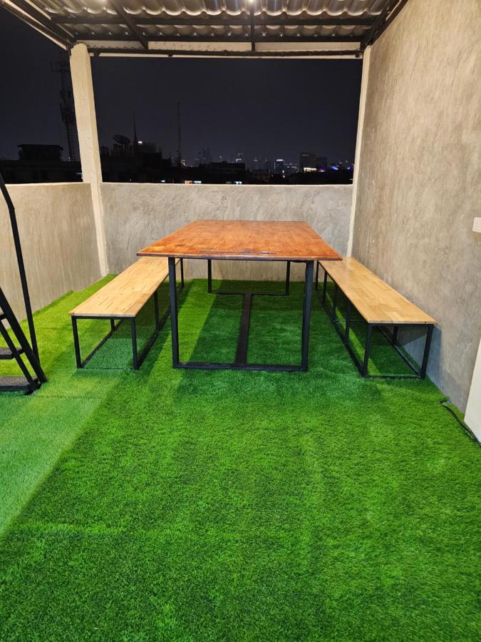 בנגקוק Luca Hostel מראה חיצוני תמונה